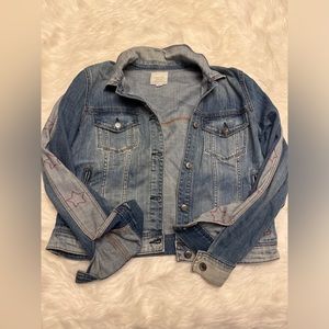 American Eagle denim jacket with red stars down the sleeves